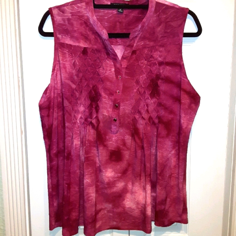 ROZ & ALI Pink tie dye sleeveless top